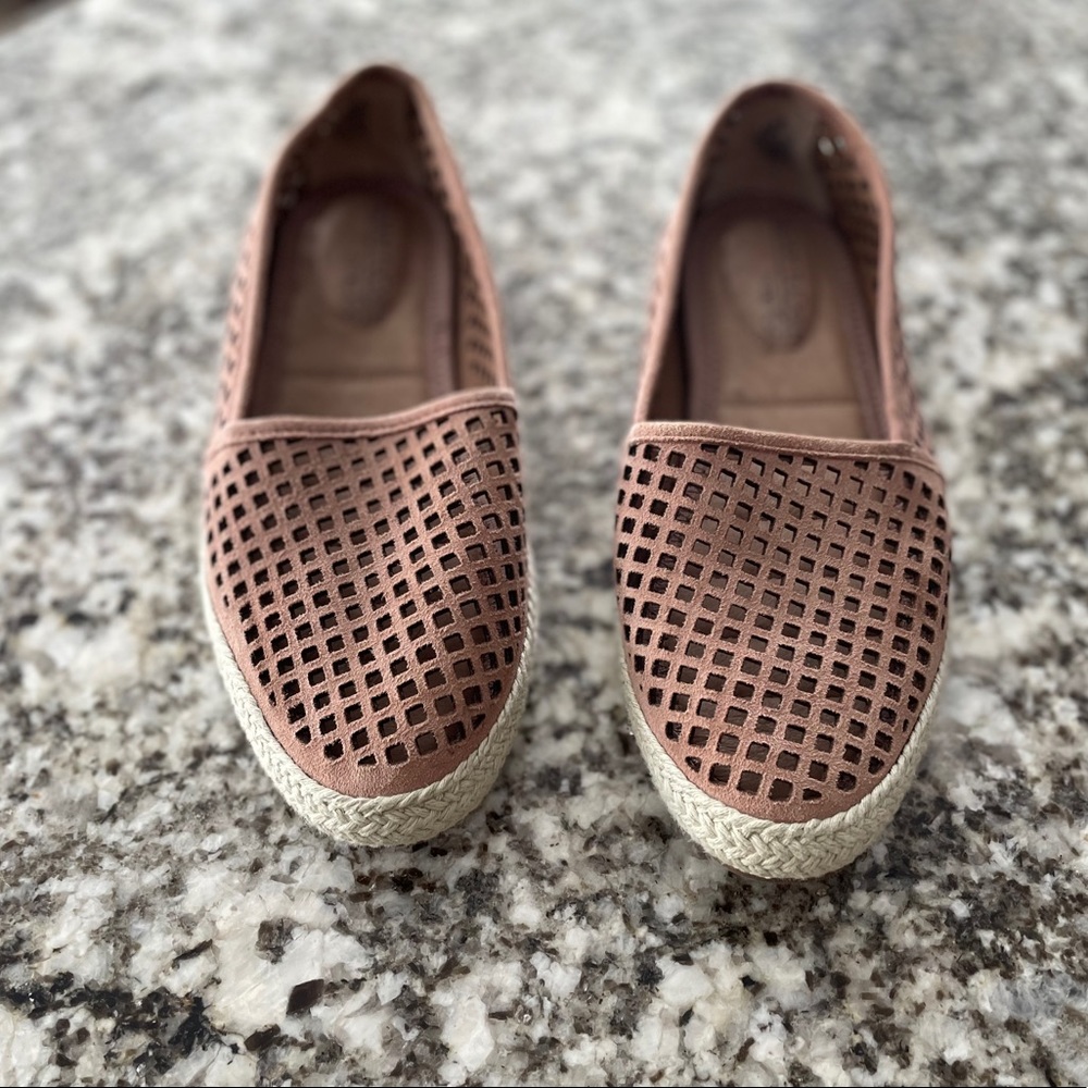 Adam Tucker by me too Milo shoes.